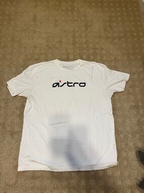 XL Astro gaming  White Short Sleeve Tee with Black Logo and Red Star by Meta